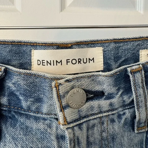 Aritzia Denim Forum The Anita Super High Loose Blue Jeans Size 24 Pleated Cotton - Picture 8 of 13